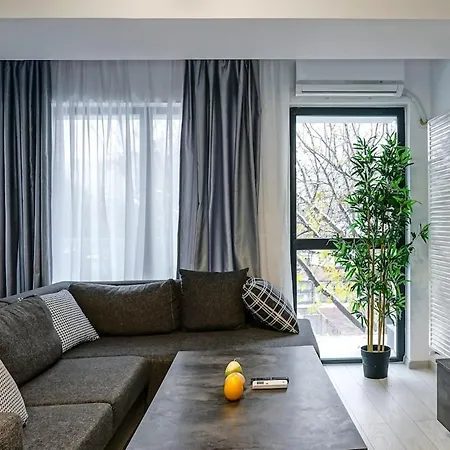 Apartment Charming Oasis