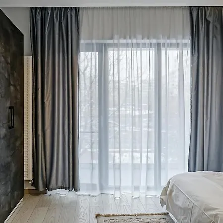 Apartament Charming Oasis *